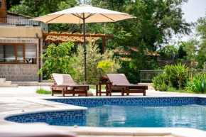Sunset & Sunrise Villas in Stanisici-Two Villas With Common Pool